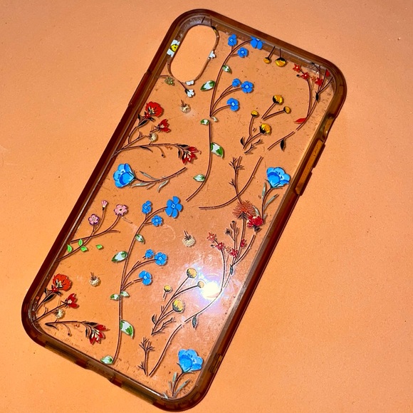 iPhone XR floral phone case